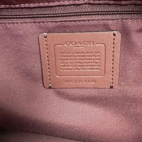 COACH TRAVEL BAG - Picture 9 of 12